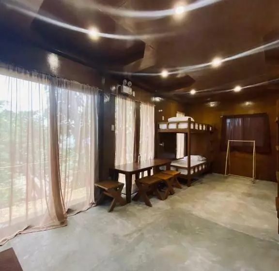 Cocovana Beach Resort