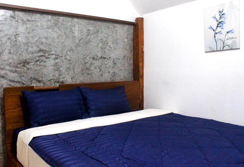 Hotel Jungle Guesthouse