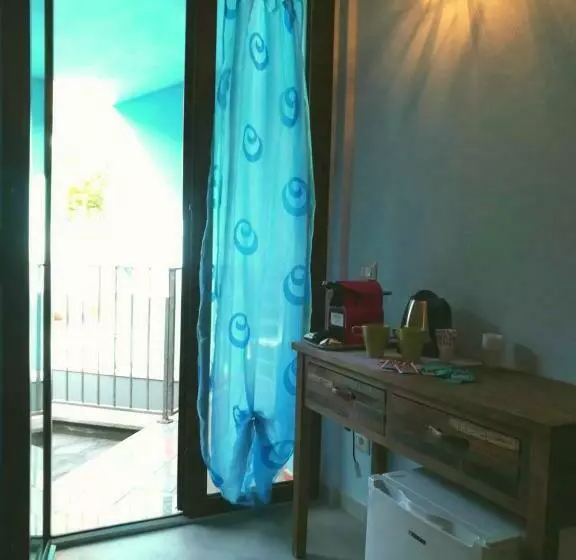 Majatalo Casa Azzurra   Blue House