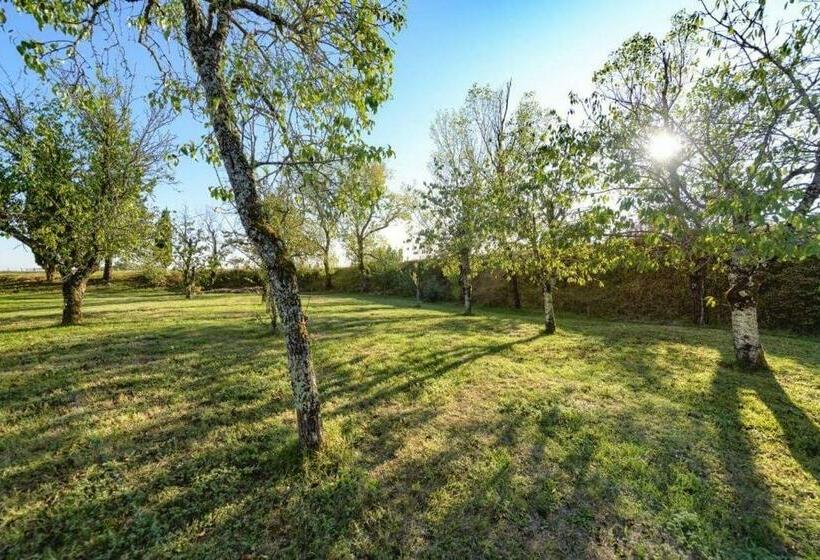 بنسيون Chambres D Hôtes La Mascrabiere Bed & Spa