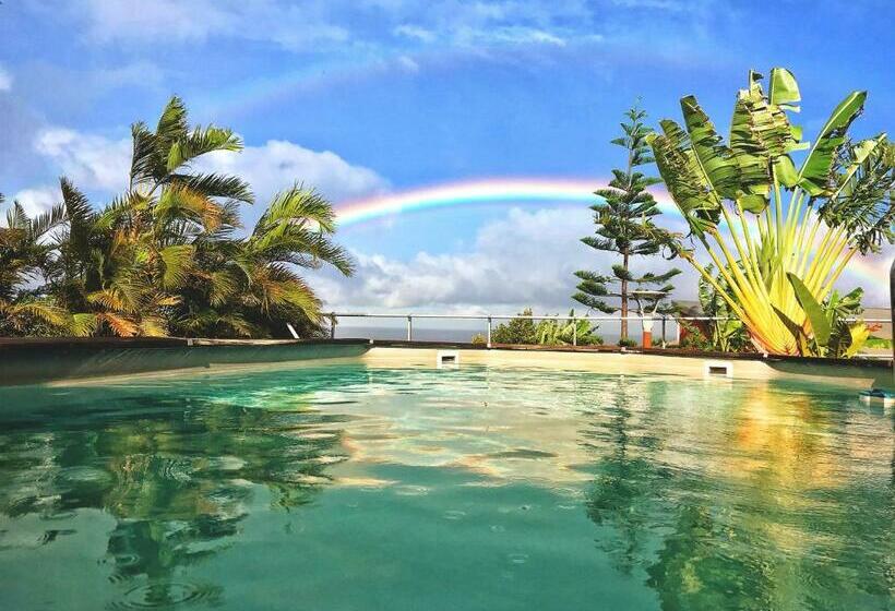 پانسیون Villa Moai 974