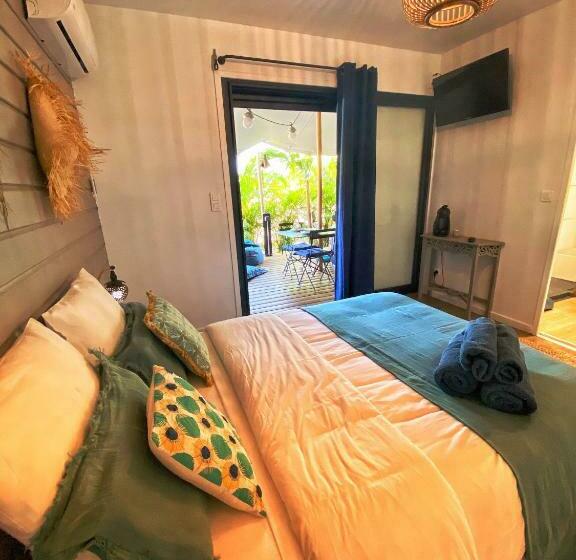 پانسیون Villa Moai 974