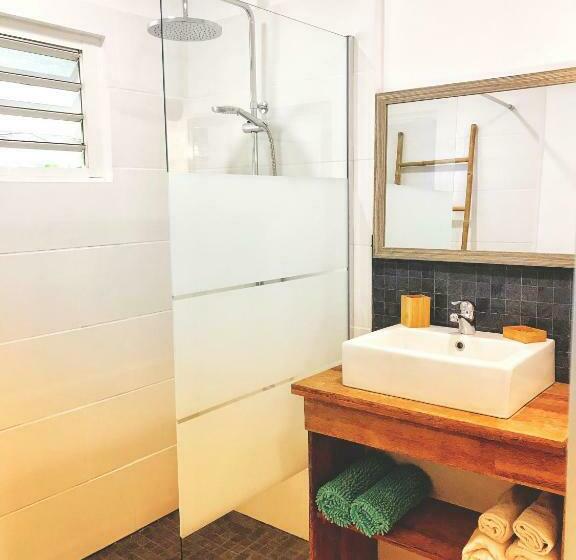 پانسیون Villa Moai 974