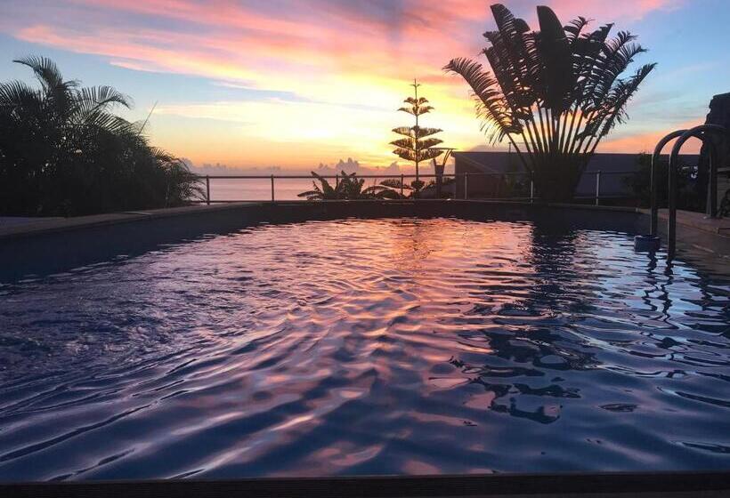 پانسیون Villa Moai 974