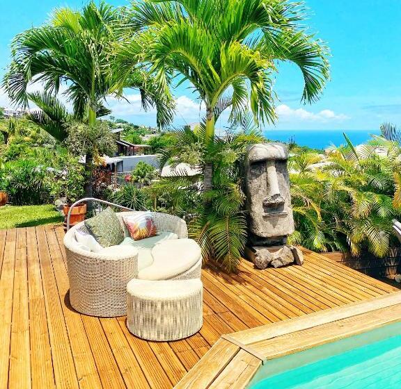 پانسیون Villa Moai 974