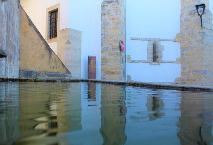 Общежитие Casa Do Castelo Ourém