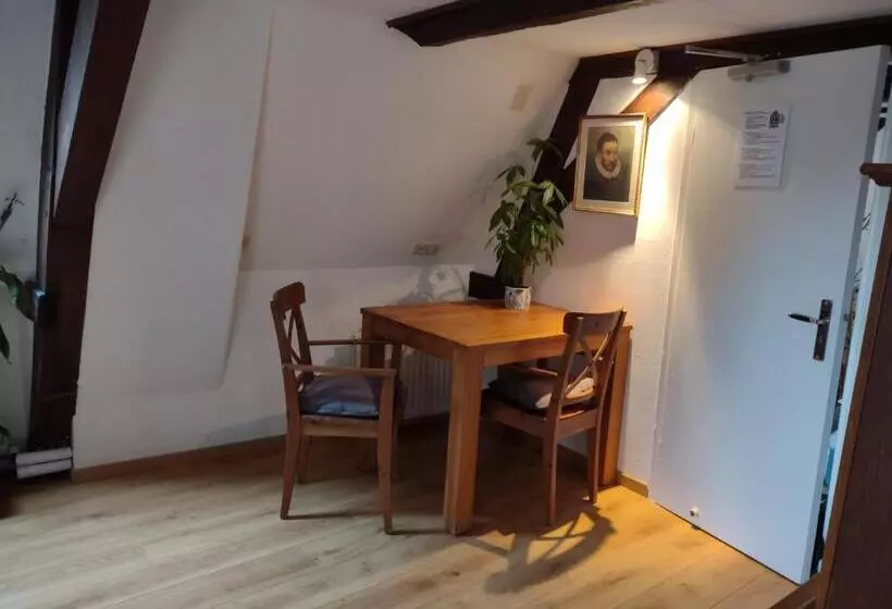 Aamiaismajoitus (B&B) De Kaepstander