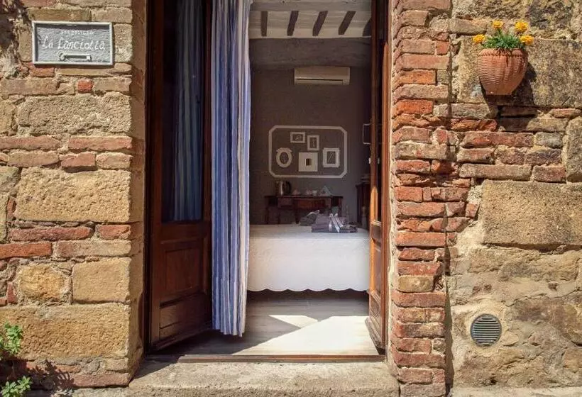 تختخواب و صبحانه La Lanciotta