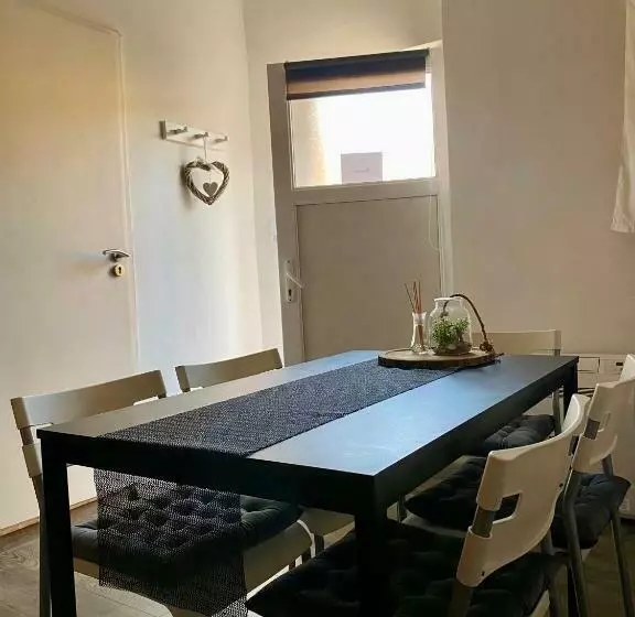 ペンション Benvenuto Apartman