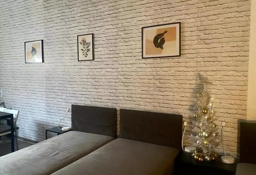 ペンション Benvenuto Apartman