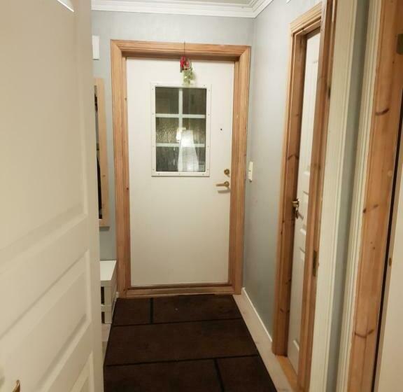 פנסיון Forests Cosy House