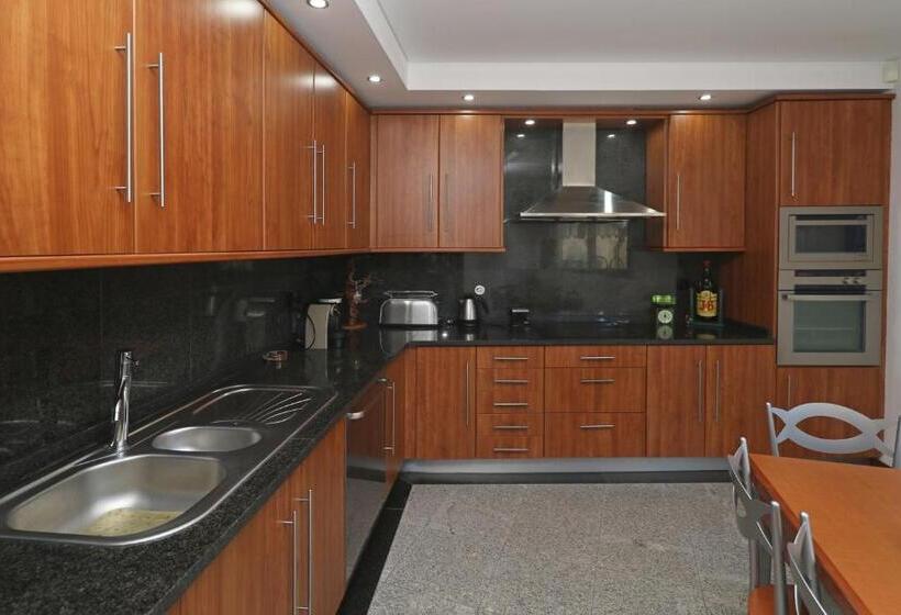 پانسیون Riverzenhouse