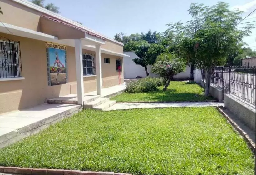 ユースホステル Posada Casa Pascola