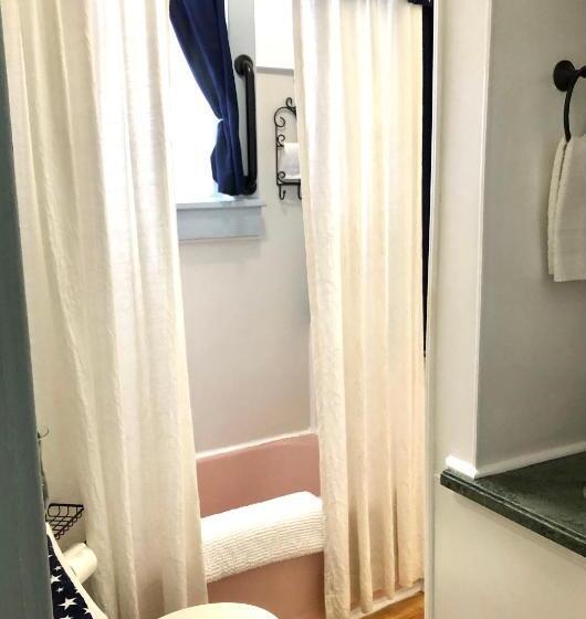 住宿加早餐  Belmont Inn