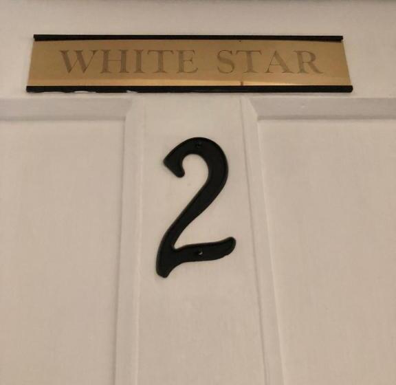 住宿加早餐  Belmont Inn