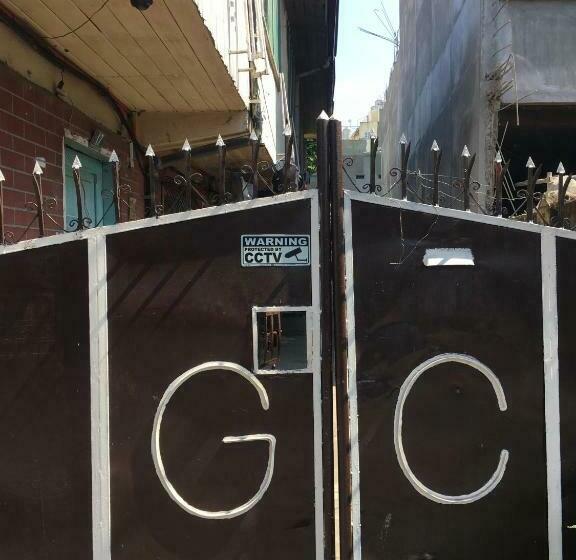 تختخواب و صبحانه Zoom Bnb