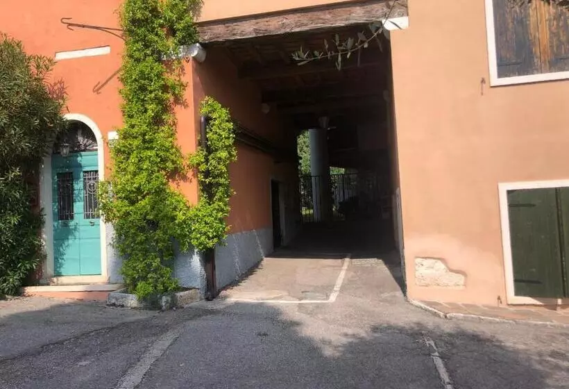 Aamiaismajoitus (B&B) La Casetta Di Alvaro