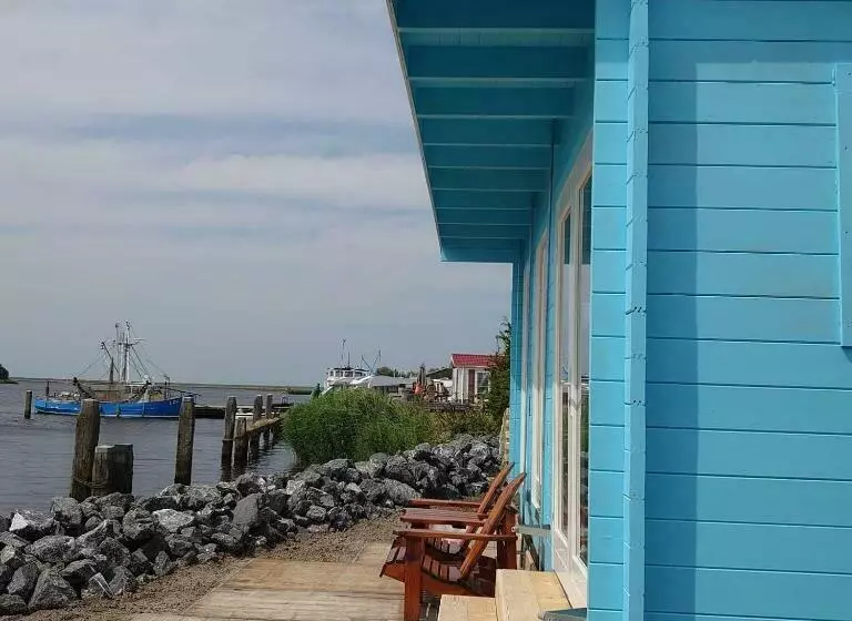 Aamiaismajoitus (B&B) Slaaphuisjes Lauwersmeerplezier!