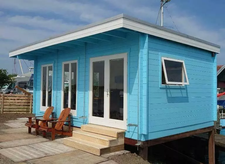 Aamiaismajoitus (B&B) Slaaphuisjes Lauwersmeerplezier!