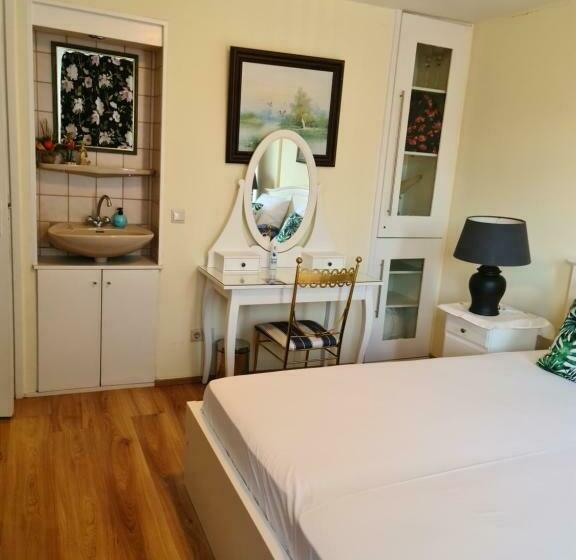 Bed and Breakfast Tamar 2