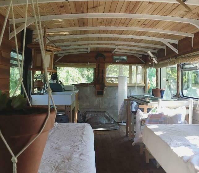 هتل Cosmic English Bus 2 Floor