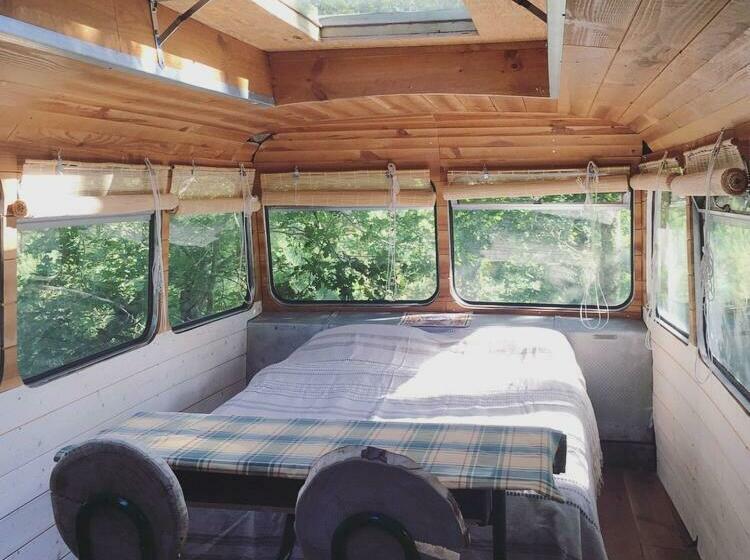 هتل Cosmic English Bus 2 Floor