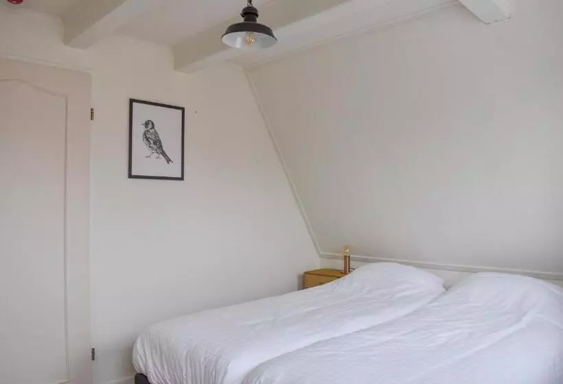 ホテル De Welvaart   Logement