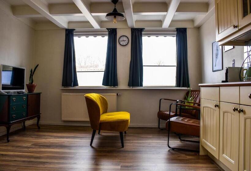 בית מלון כפרי De Welvaart   Logement