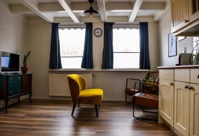 ホテル De Welvaart   Logement