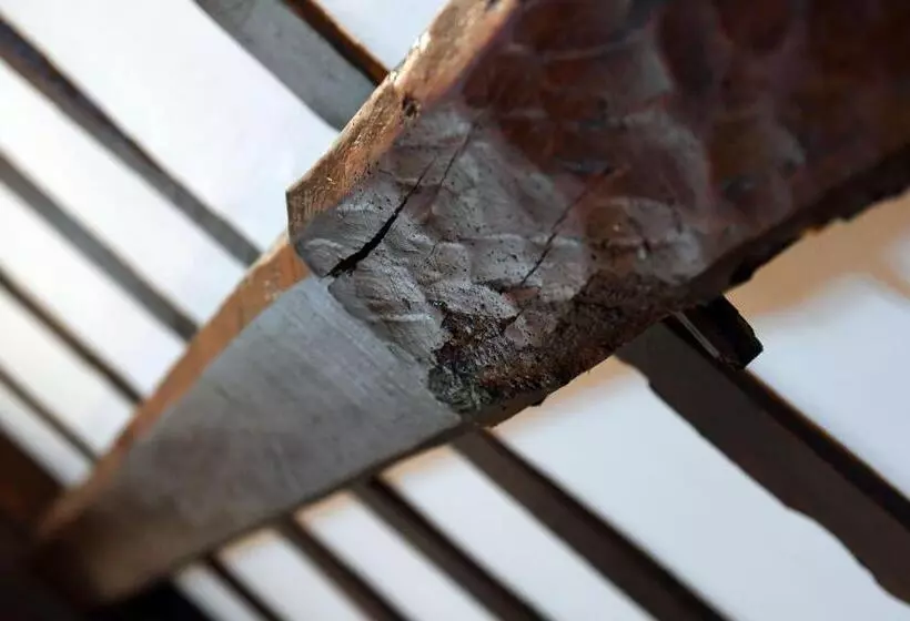 Hotelli Ye Olde Punchbowl Country Inn & Gardens