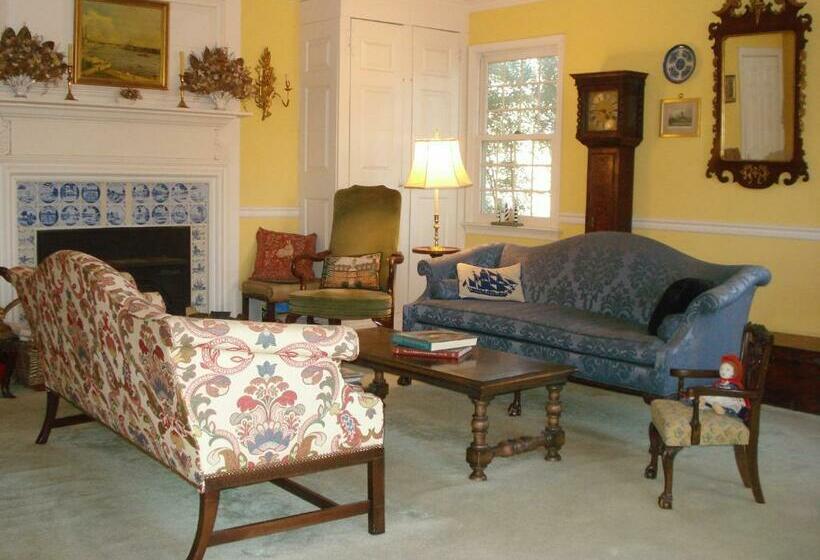 Newport House Bed & Breakfast