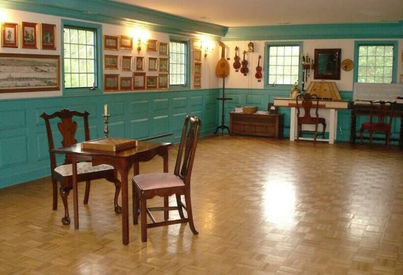 Newport House Bed & Breakfast