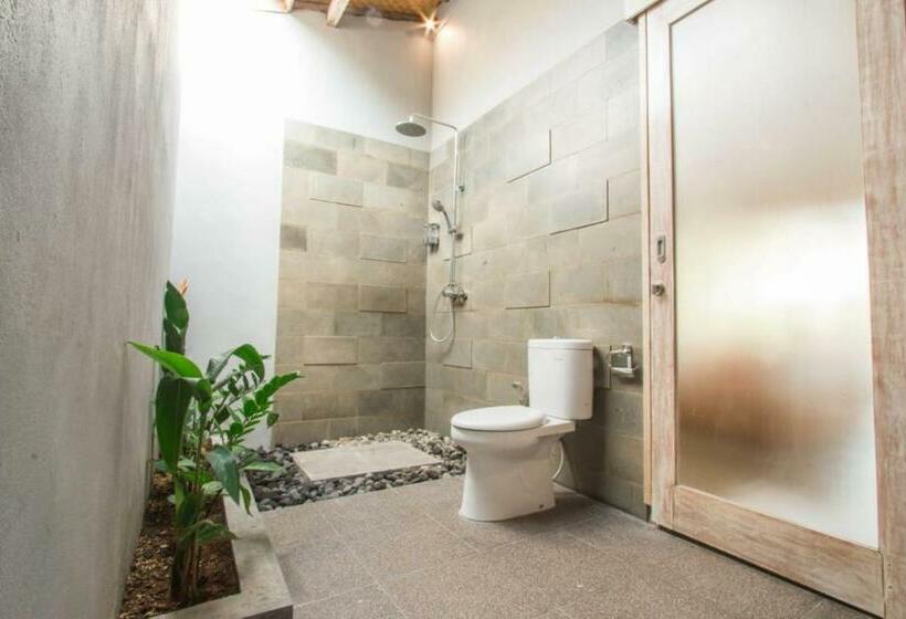 Пансион Devan Guest House Canggu