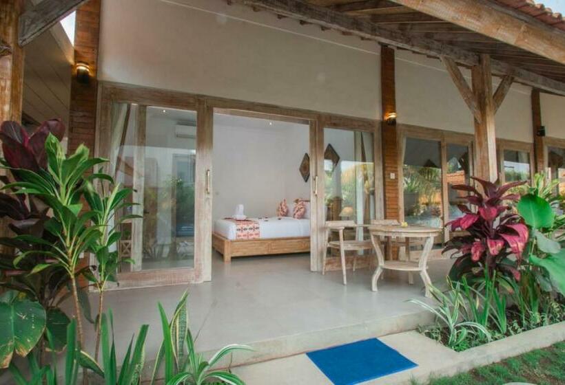 Пансион Devan Guest House Canggu