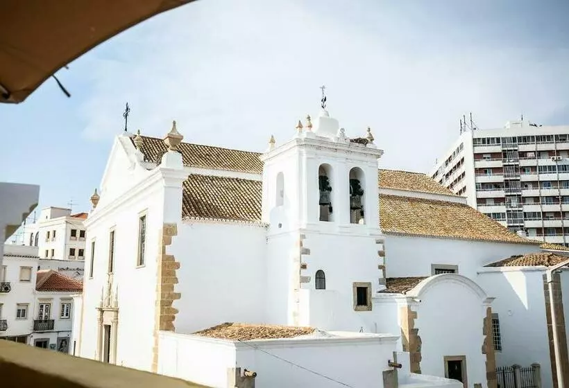 پانسیون Faro Guest House