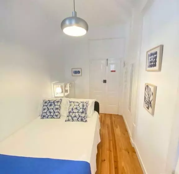 پانسیون Faro Guest House