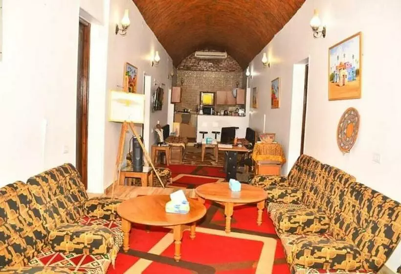 پانسیون Om Abdallah