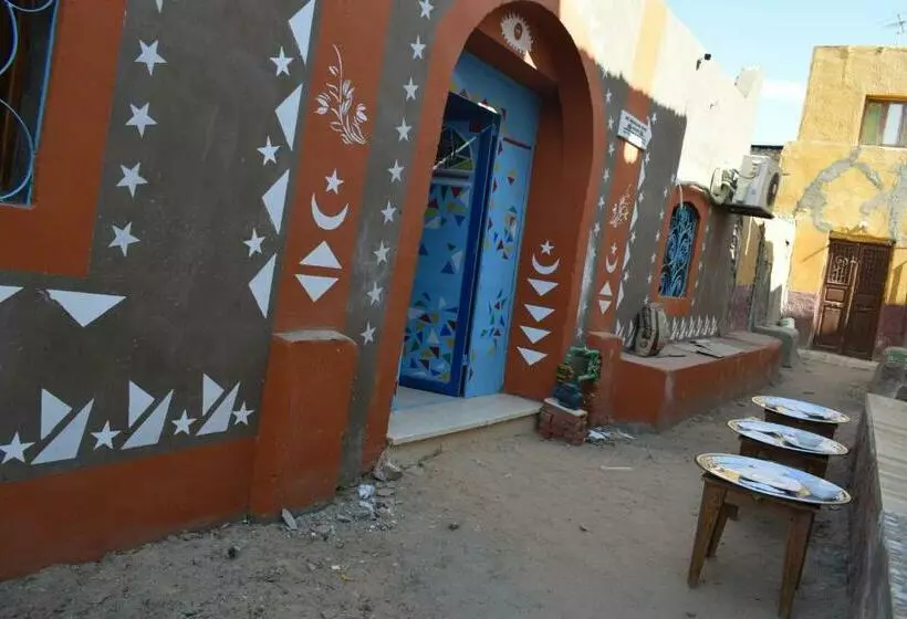 پانسیون Om Abdallah