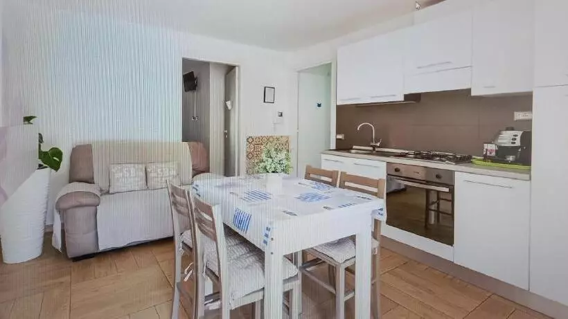 پانسیون Oristano Camera Blu Max 2 Pers, Bagno E Uso Cucina