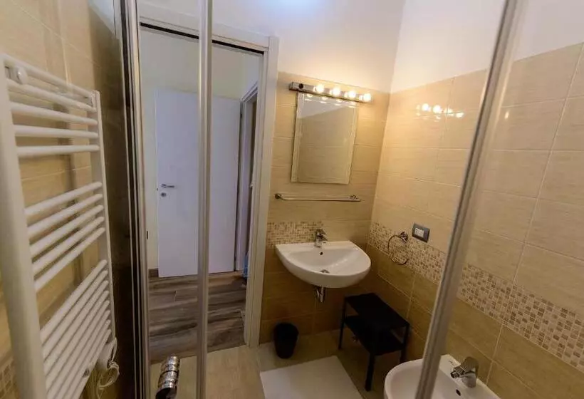 پانسیون Patty S Guesthouse