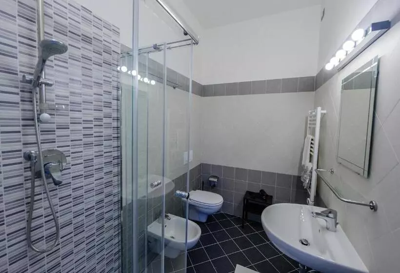 پانسیون Patty S Guesthouse