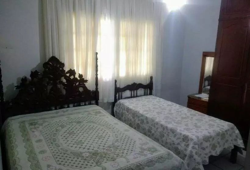 ペンション Quartos Em Casa Próxima à Praia