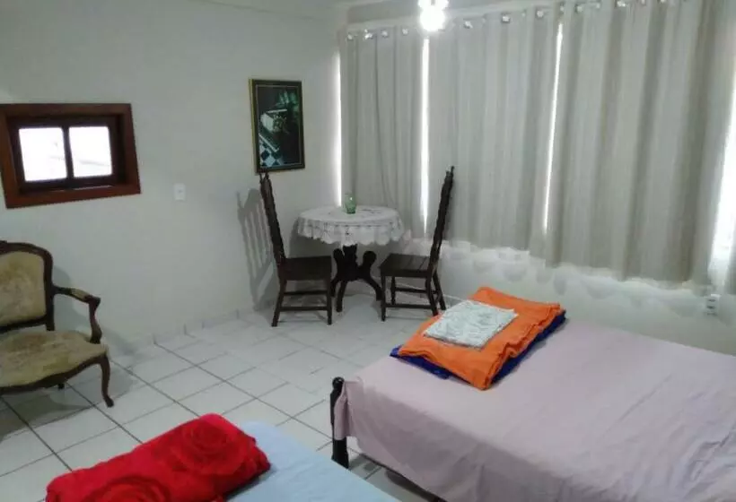 ペンション Quartos Em Casa Próxima à Praia
