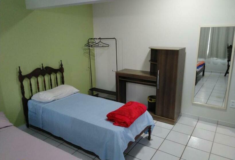 ペンション Quartos Em Casa Próxima à Praia