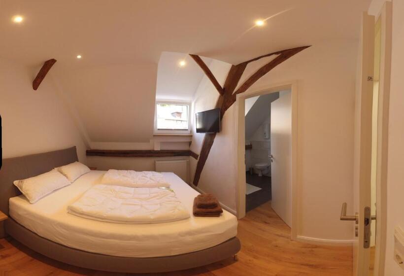 بنسيون Schlössje