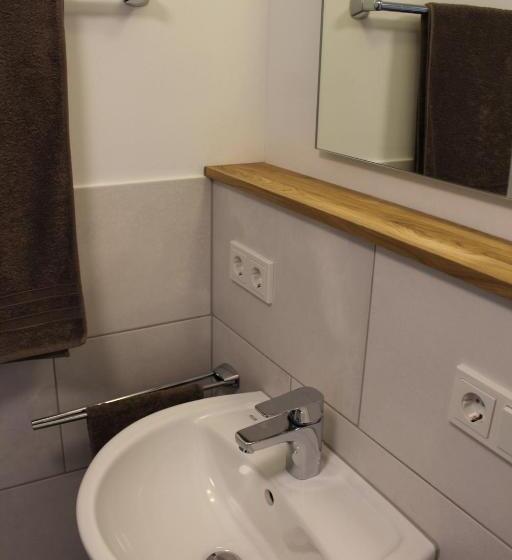 بنسيون Schlössje