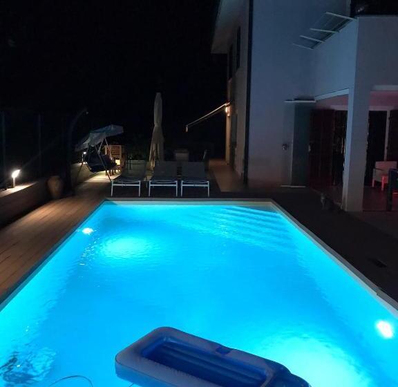 Пансион Sentirsi A Casa