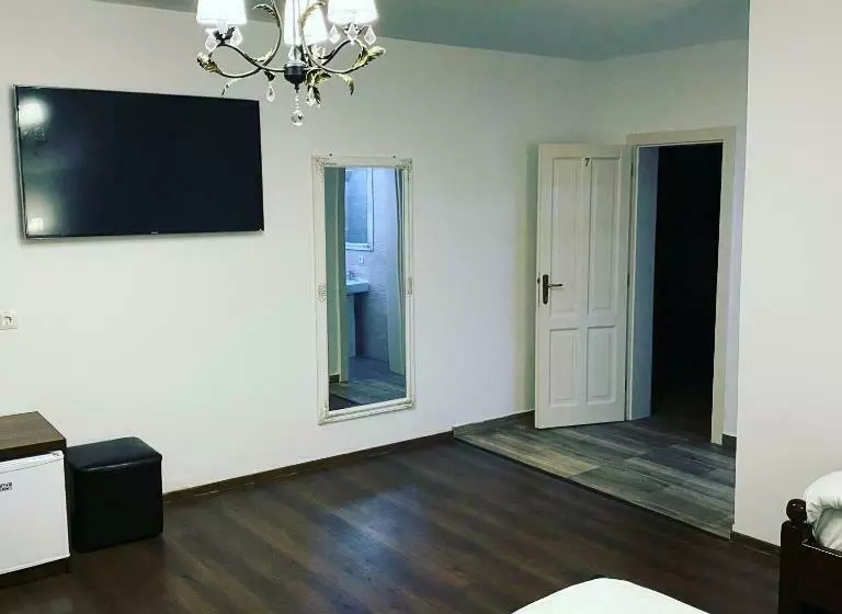 Pensiunea Regal