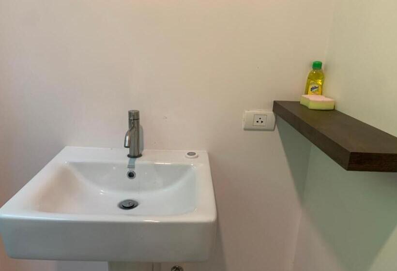 渡假胜地  Namtok Sarika Resotel