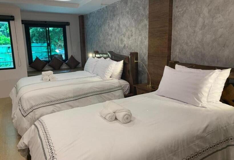 渡假胜地  Namtok Sarika Resotel